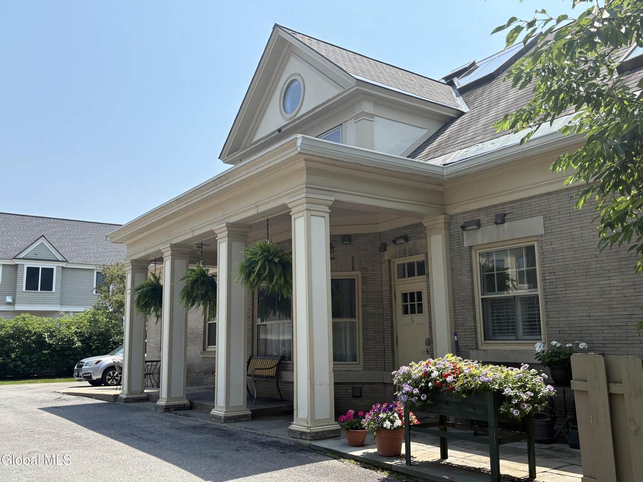 130 Regent Street - Photo 1