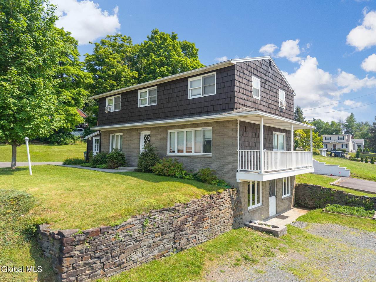 2 Sunset Road - Photo 1