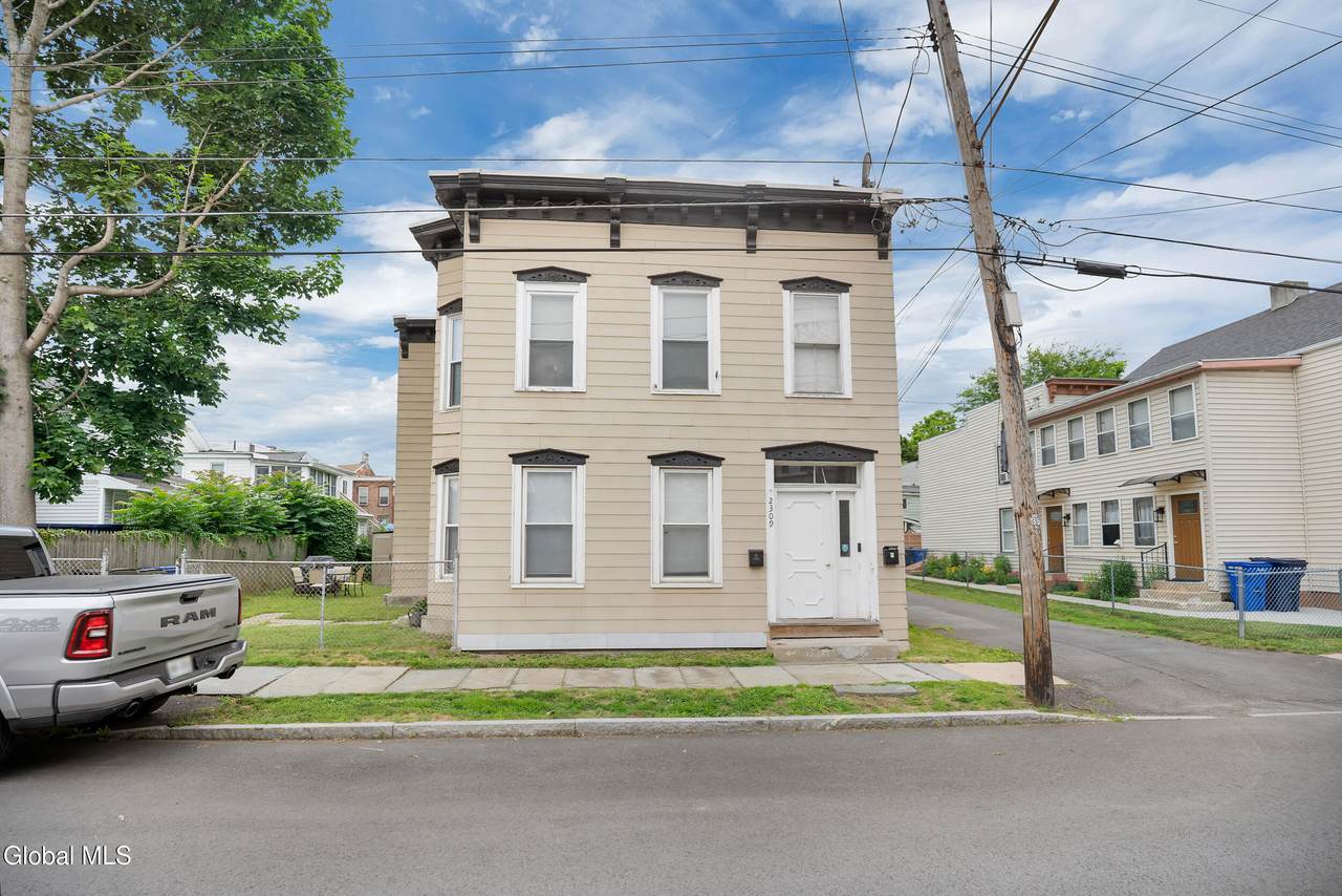 2309 9th Avenue - Photo 1