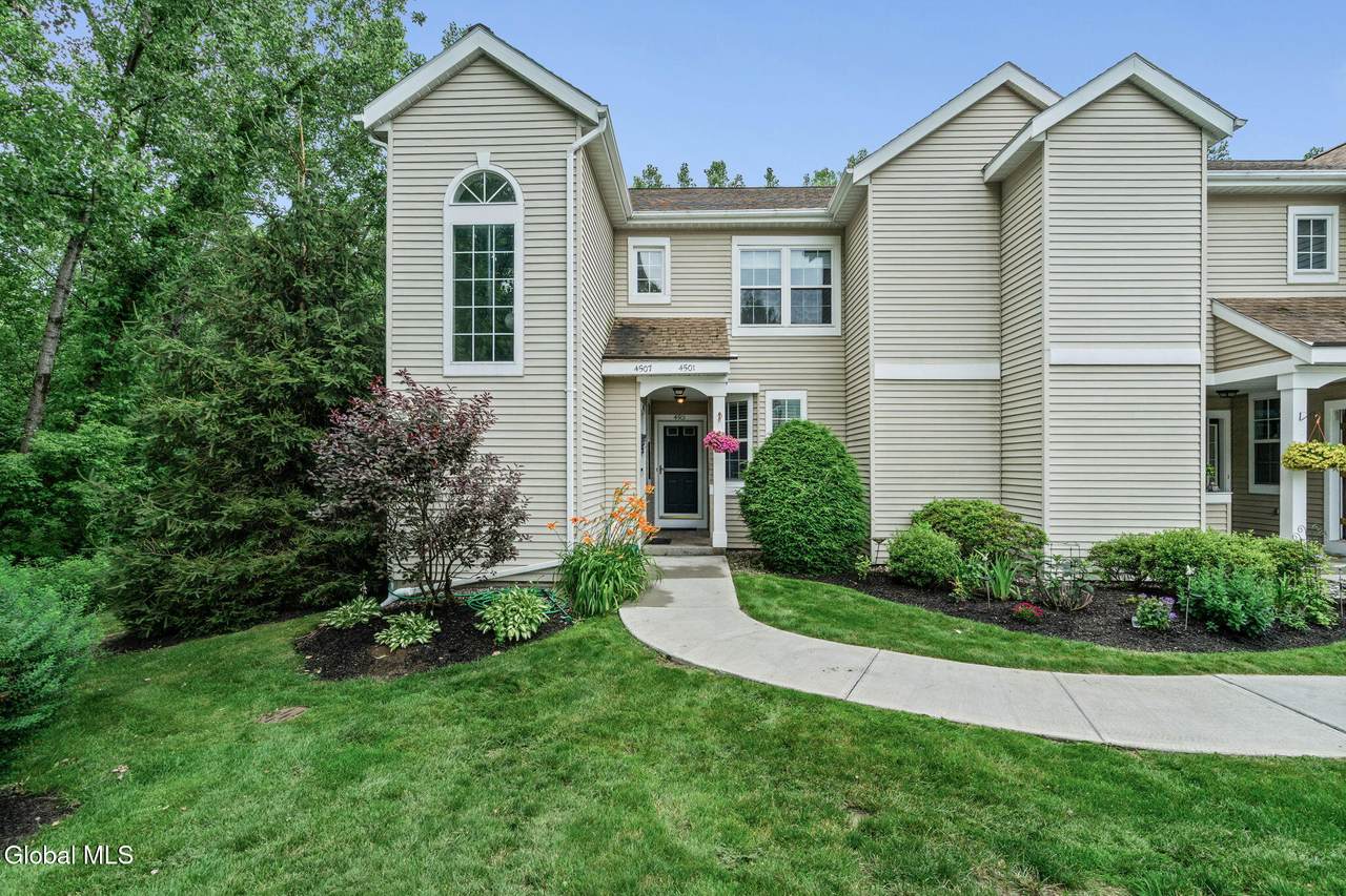 4501 Foxwood Drive - Photo 1