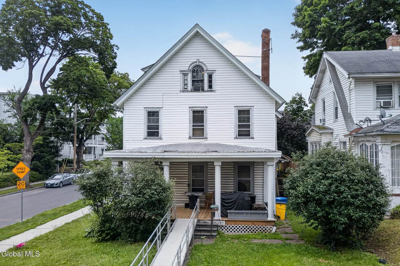 77 Allen Street - Photo 1