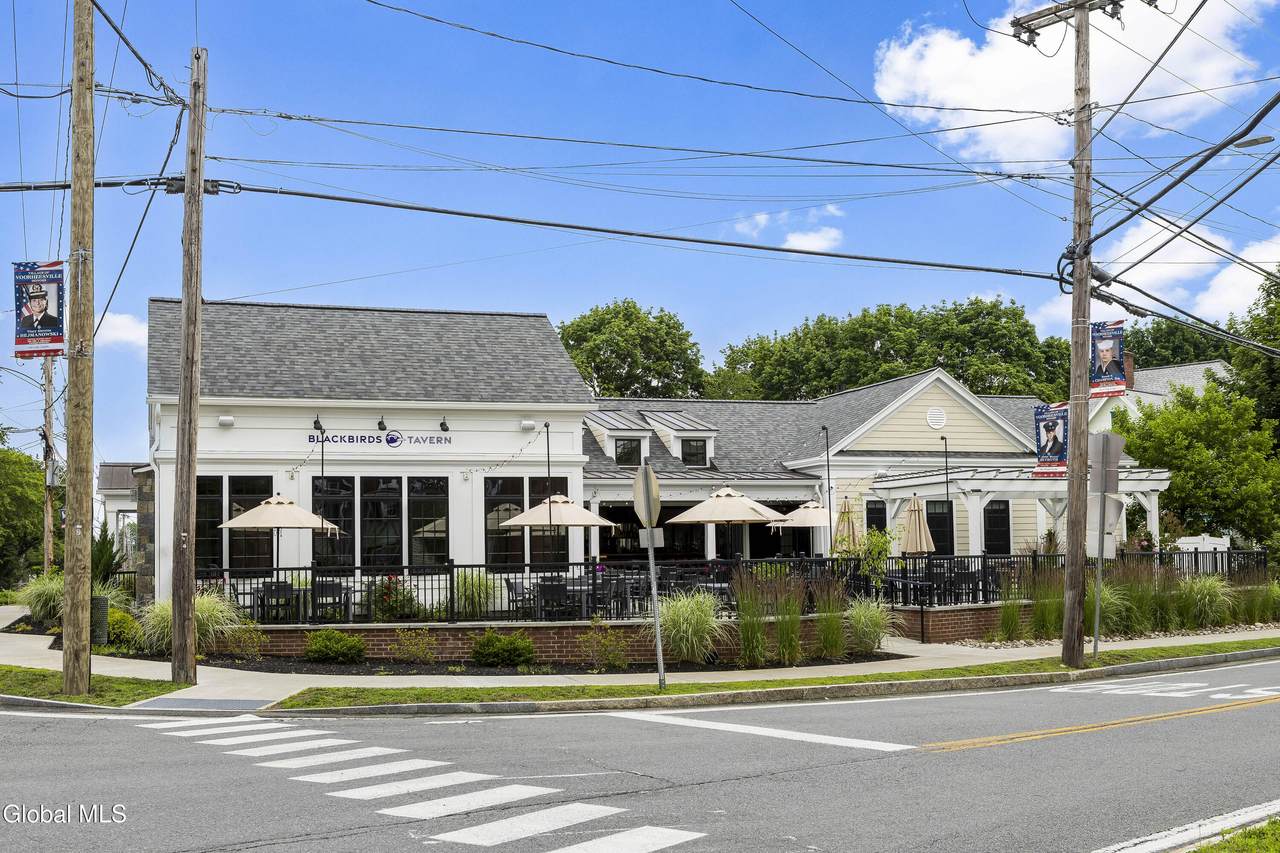 42 Main Street - Photo 1
