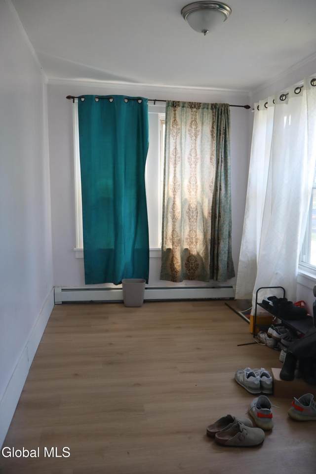 https://bt-photos.global.ssl.fastly.net/capital/1280_boomver_1_202621498-2.jpg