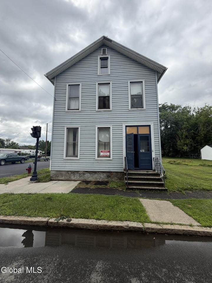 761 2nd Avenue - Photo 1