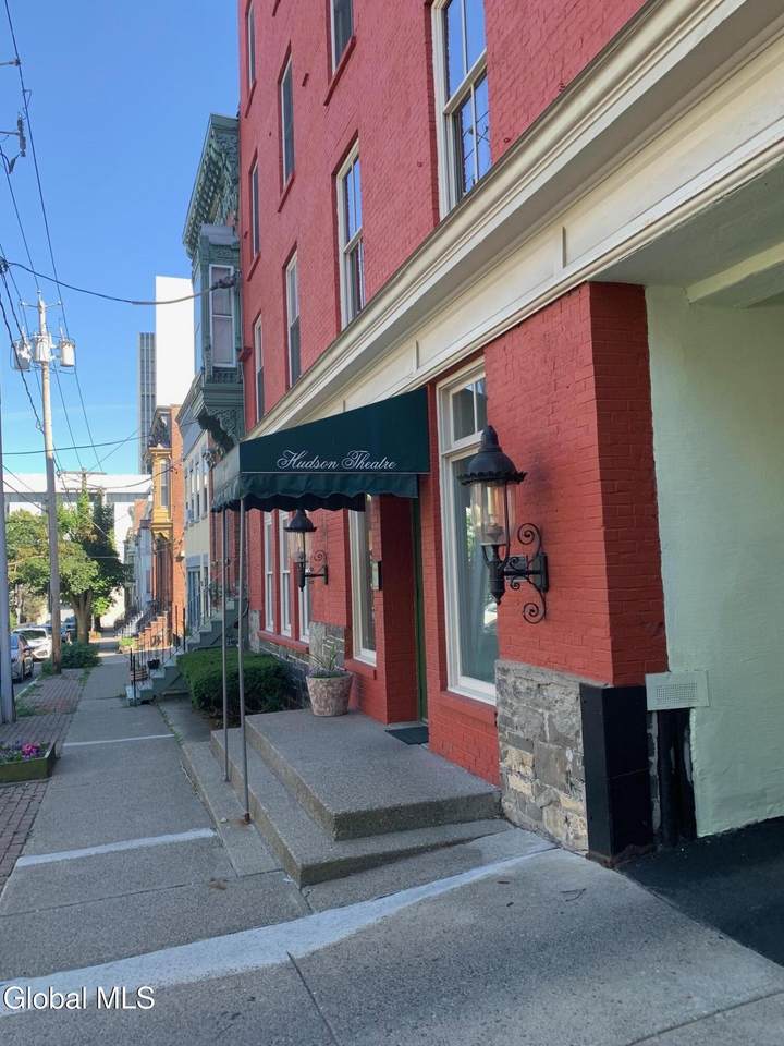 270 Hudson Avenue - Photo 1