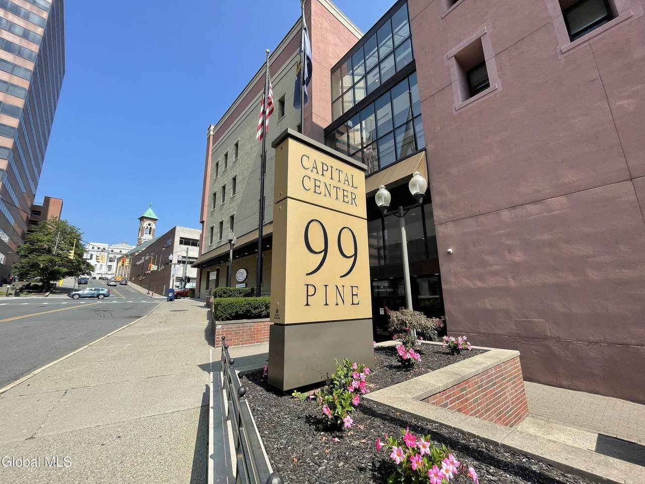 99 Pine Street - Photo 1