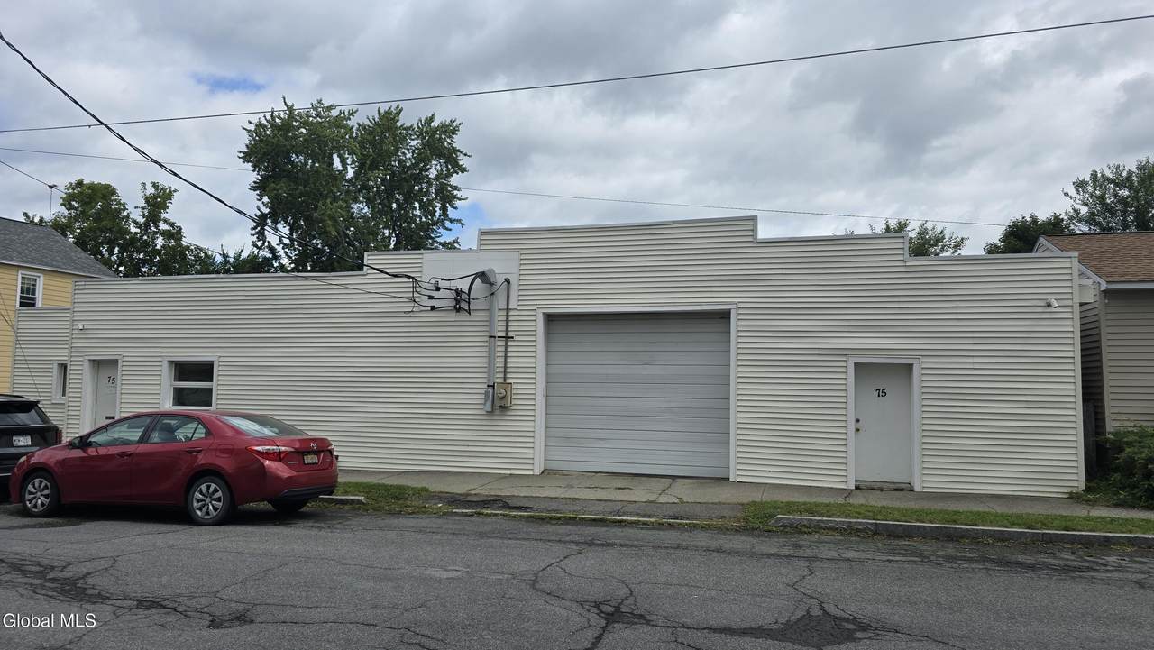 75 Jackson Avenue - Photo 1