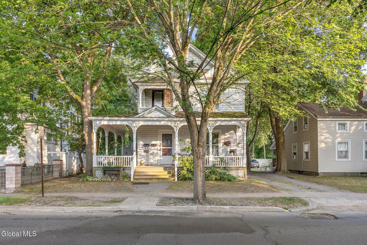 8 Sherman Avenue - Photo 1