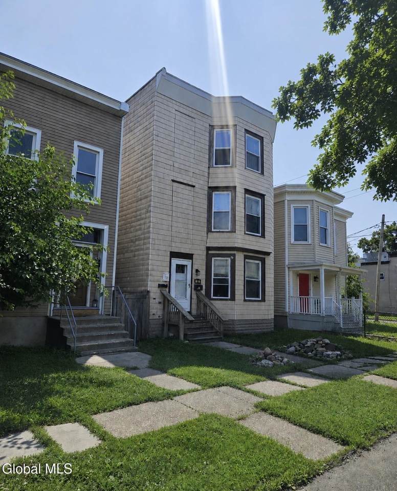 730 3rd Avenue - Photo 1