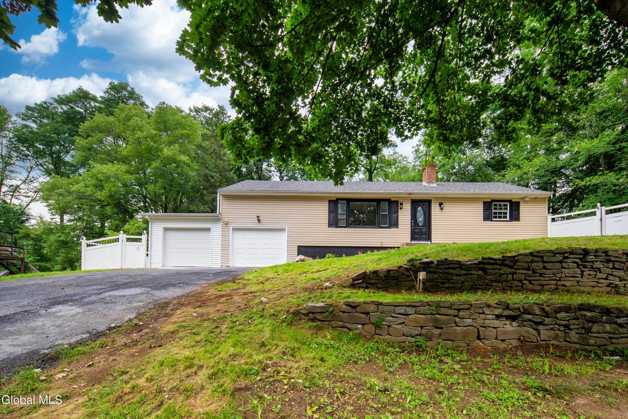 1 Gilmore Terrace - Photo 1