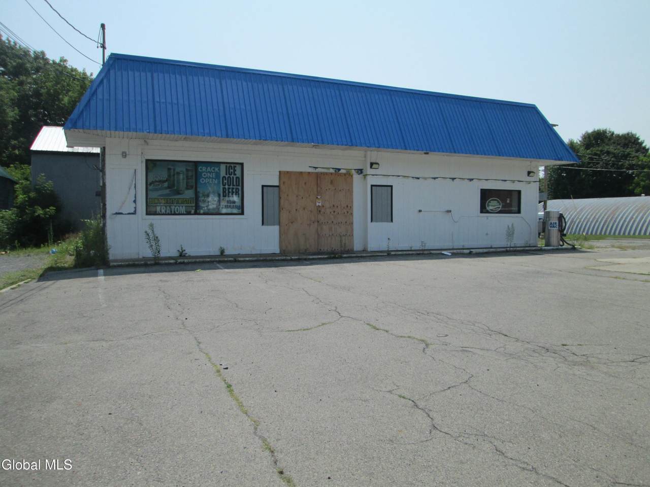 207 Fulton - Photo 1