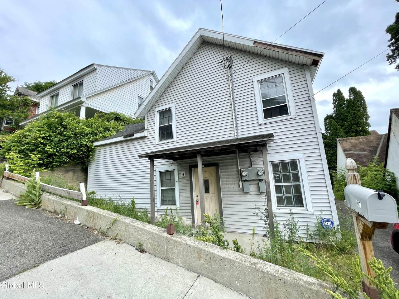 197 Vrooman Avenue - Photo 1