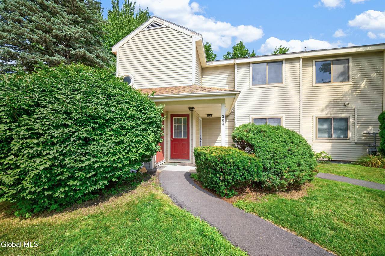 204 Victory Way - Photo 1