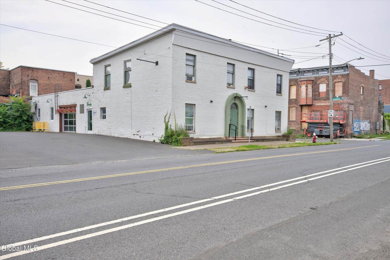 40 River Street - Photo 1