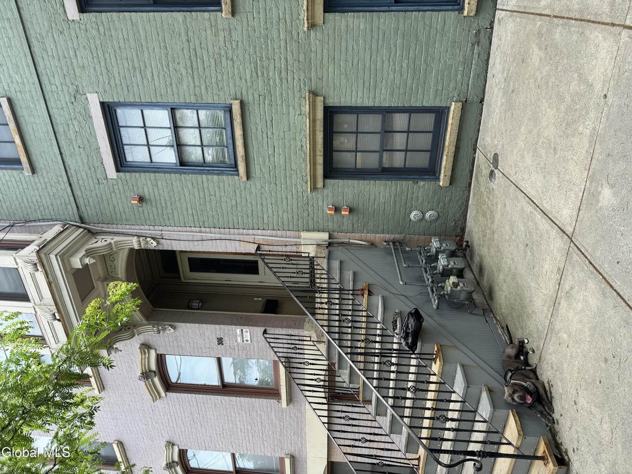 304-308 Clinton Avenue - Photo 1