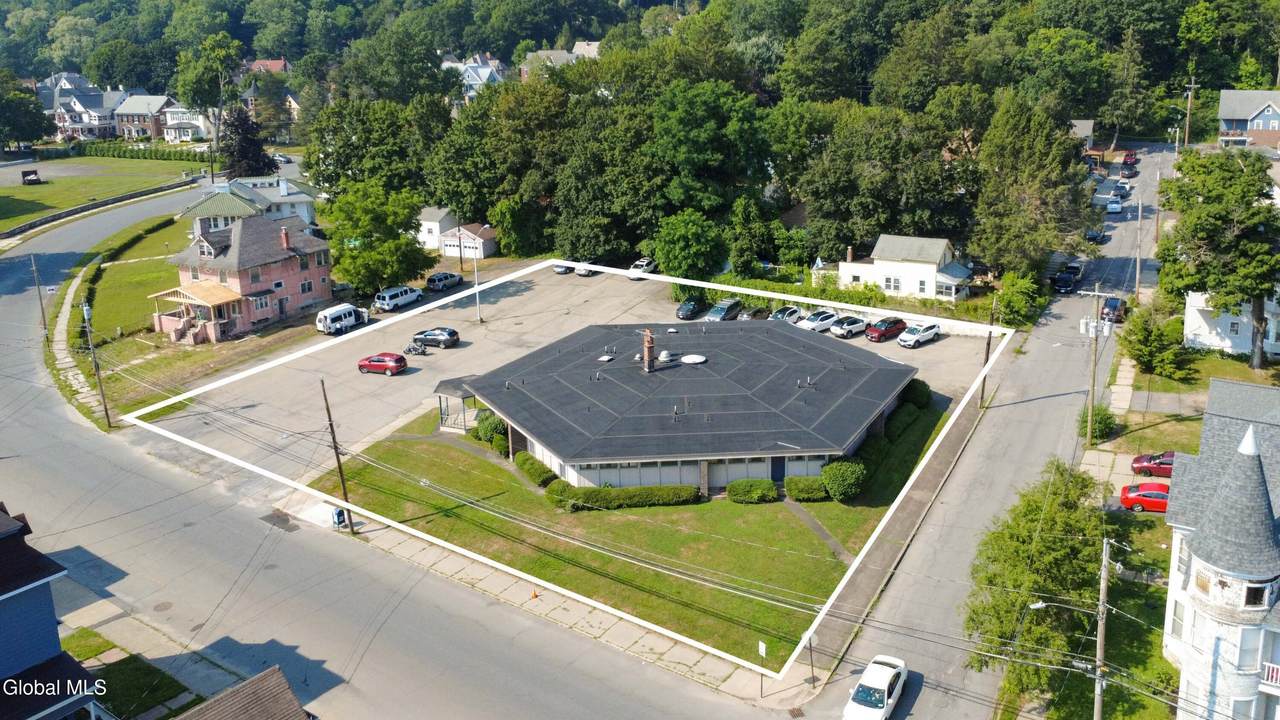 191 Guy Park Avenue - Photo 1