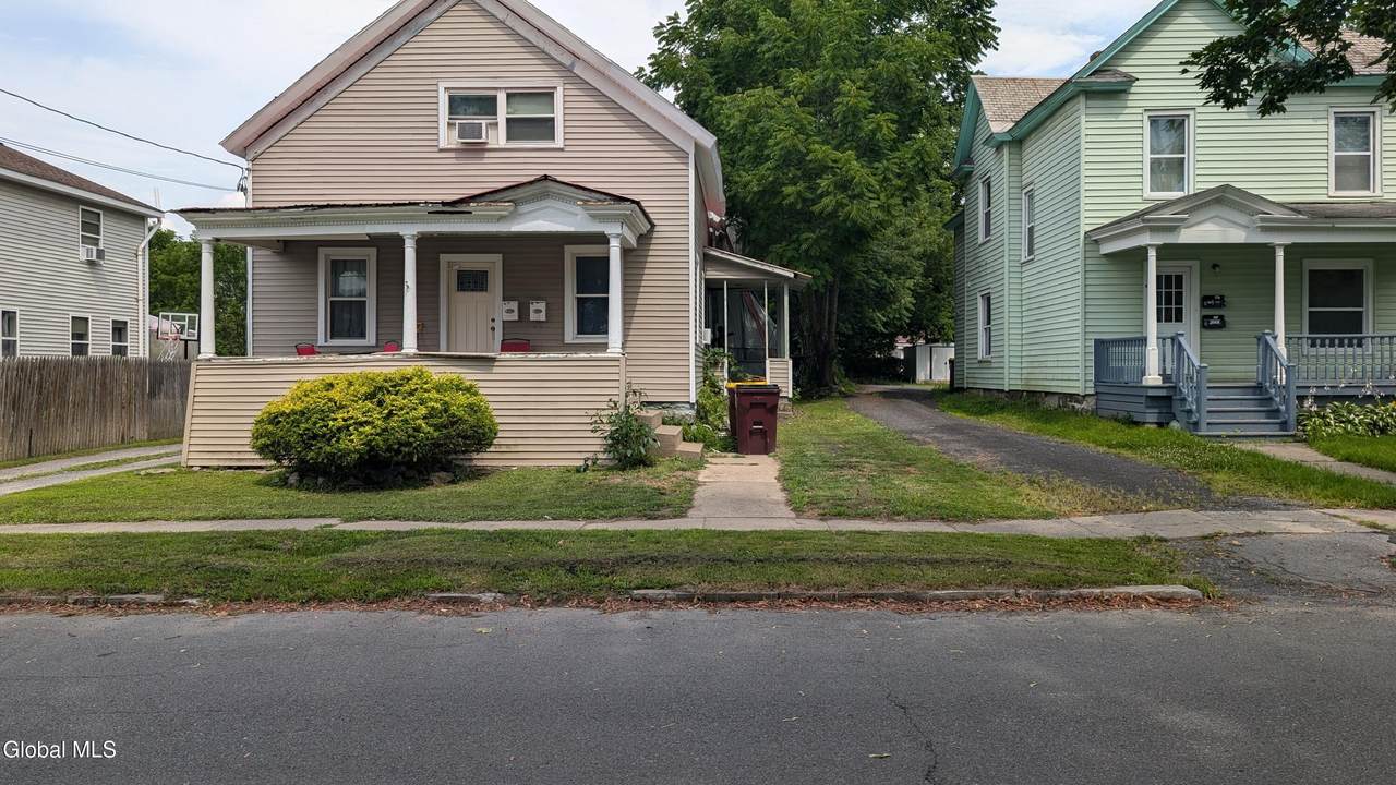 https://bt-photos.global.ssl.fastly.net/capital/1280_boomver_1_202624469-2.jpg