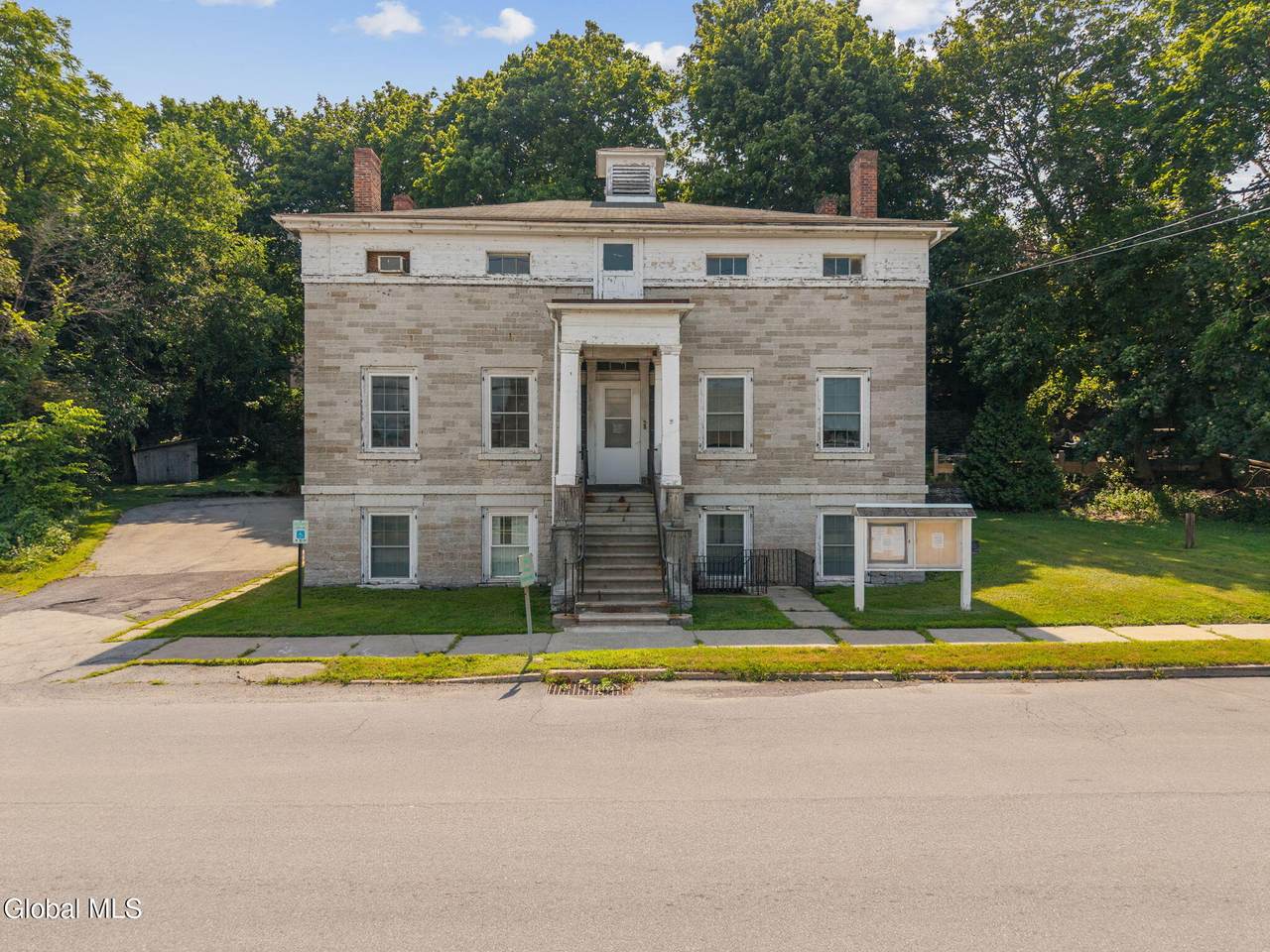 12 Mitchell Street - Photo 1