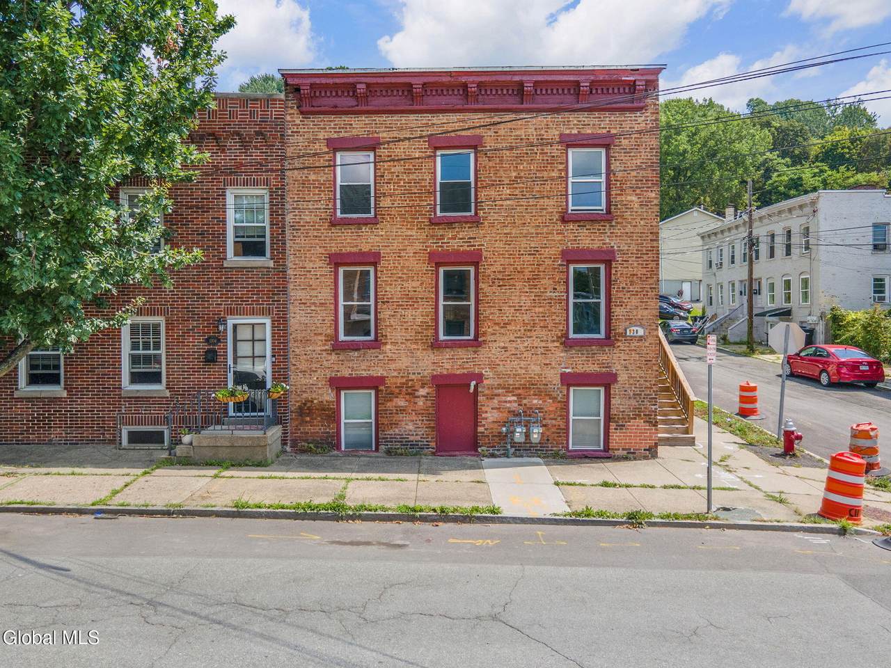 1302 5th Avenue - Photo 1