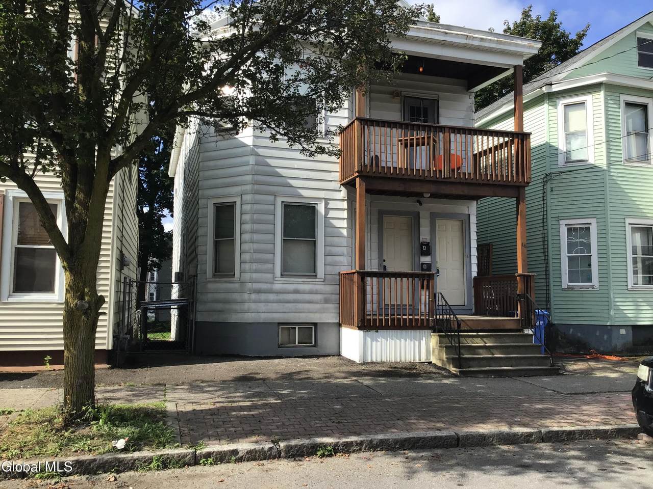 16 Benson Street - Photo 1