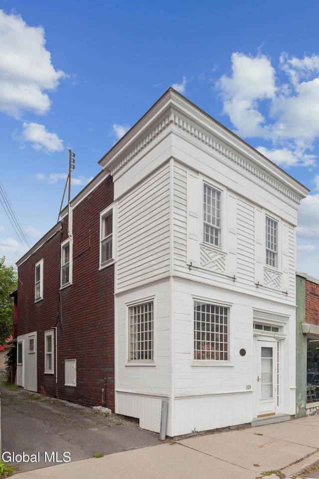 105 Union Street - Photo 1