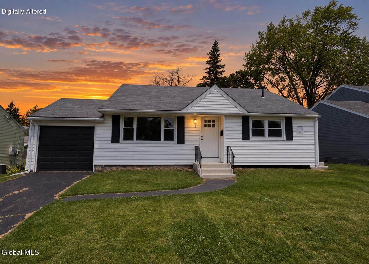 9 Dover Drive - Photo 1