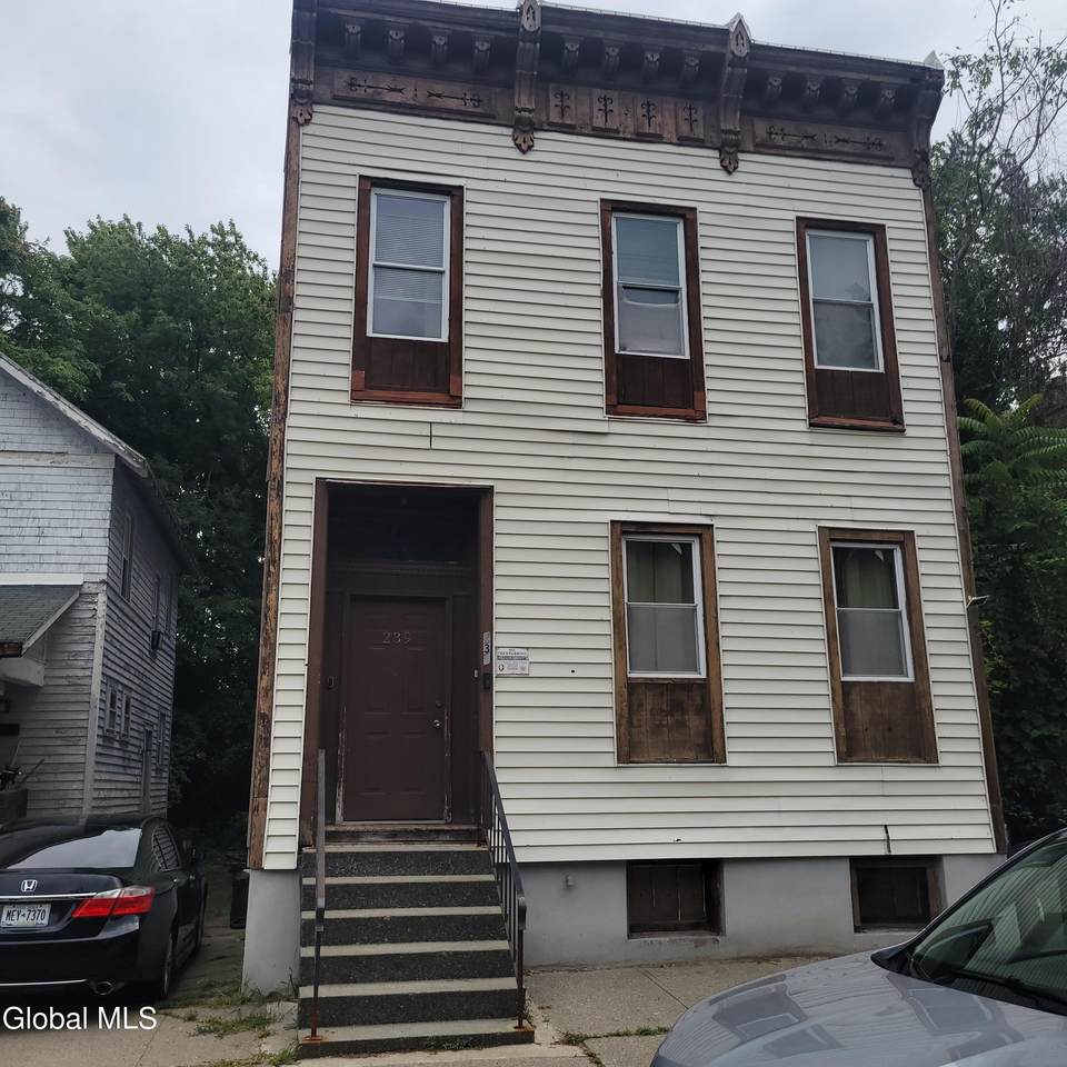 239 Colonie Street - Photo 1