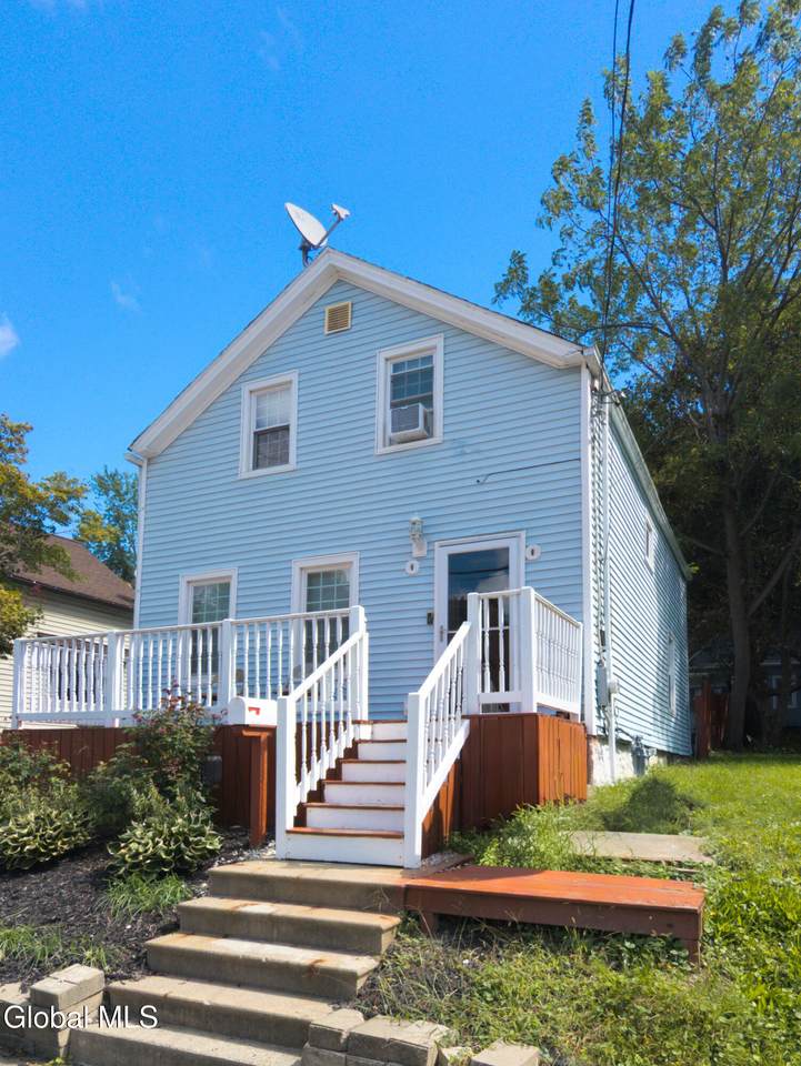 932 3rd Street - Photo 1