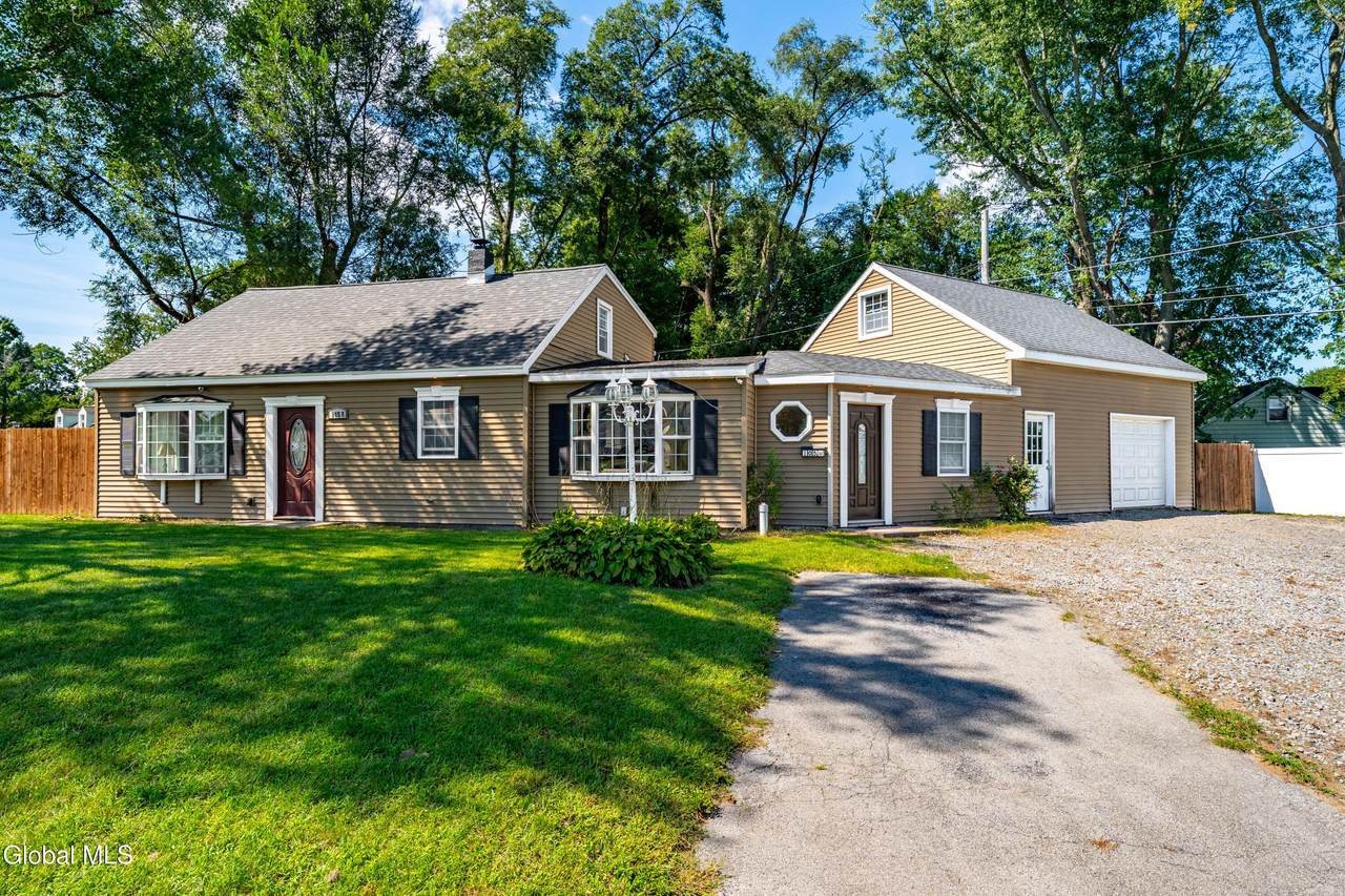 1058 Inner Drive - Photo 1