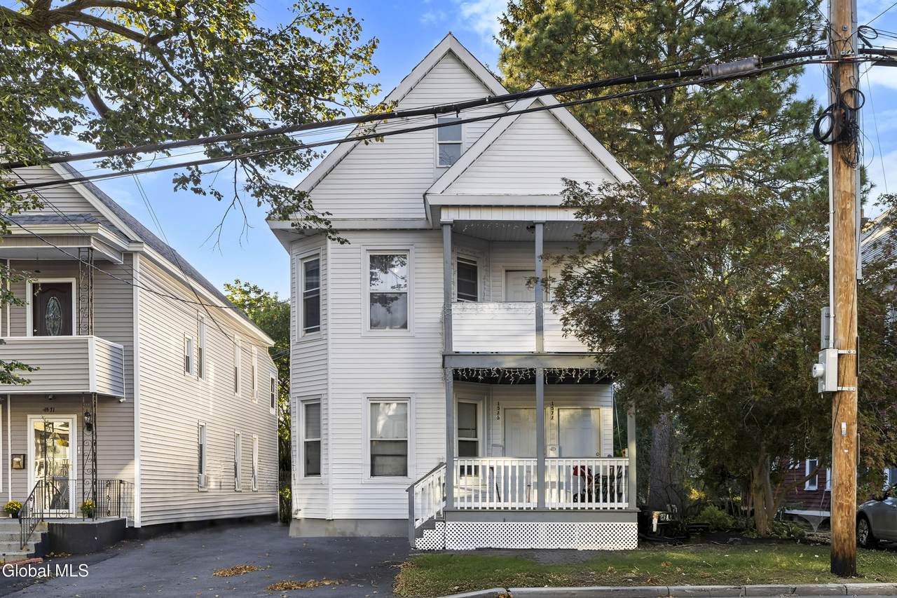 1575 Avenue A - Photo 1