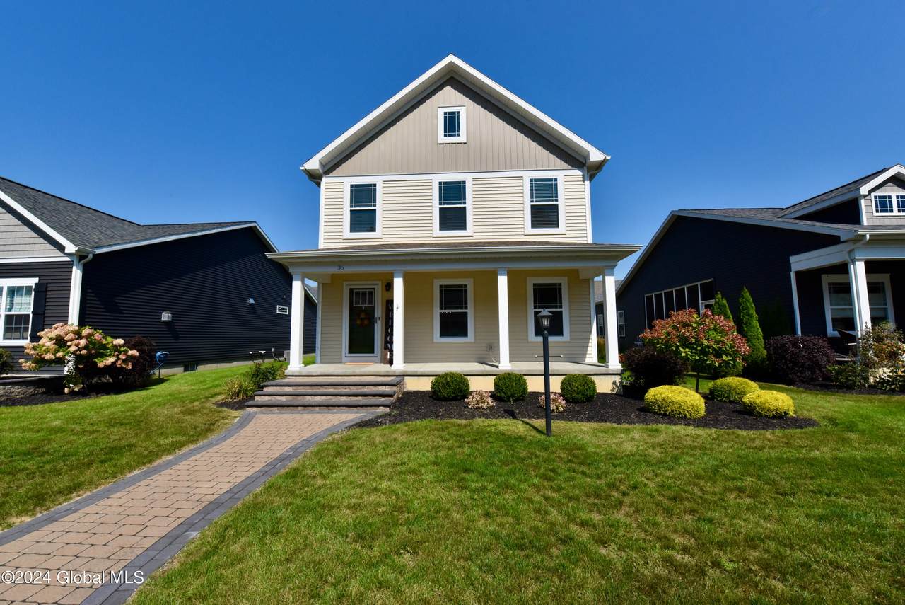 36 Vettura Court - Photo 1