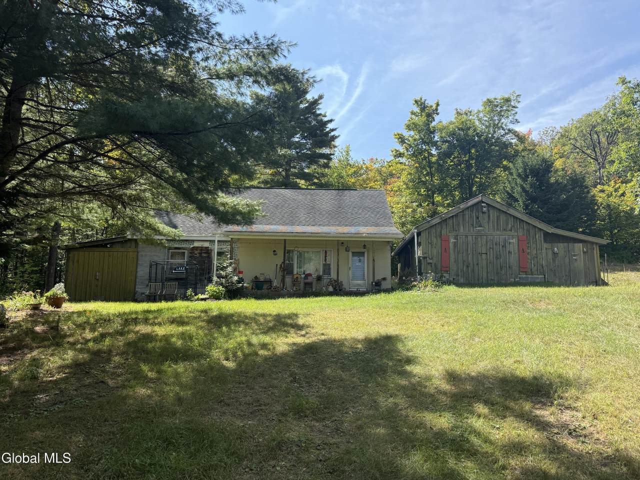 640 New Hague Road - Photo 1