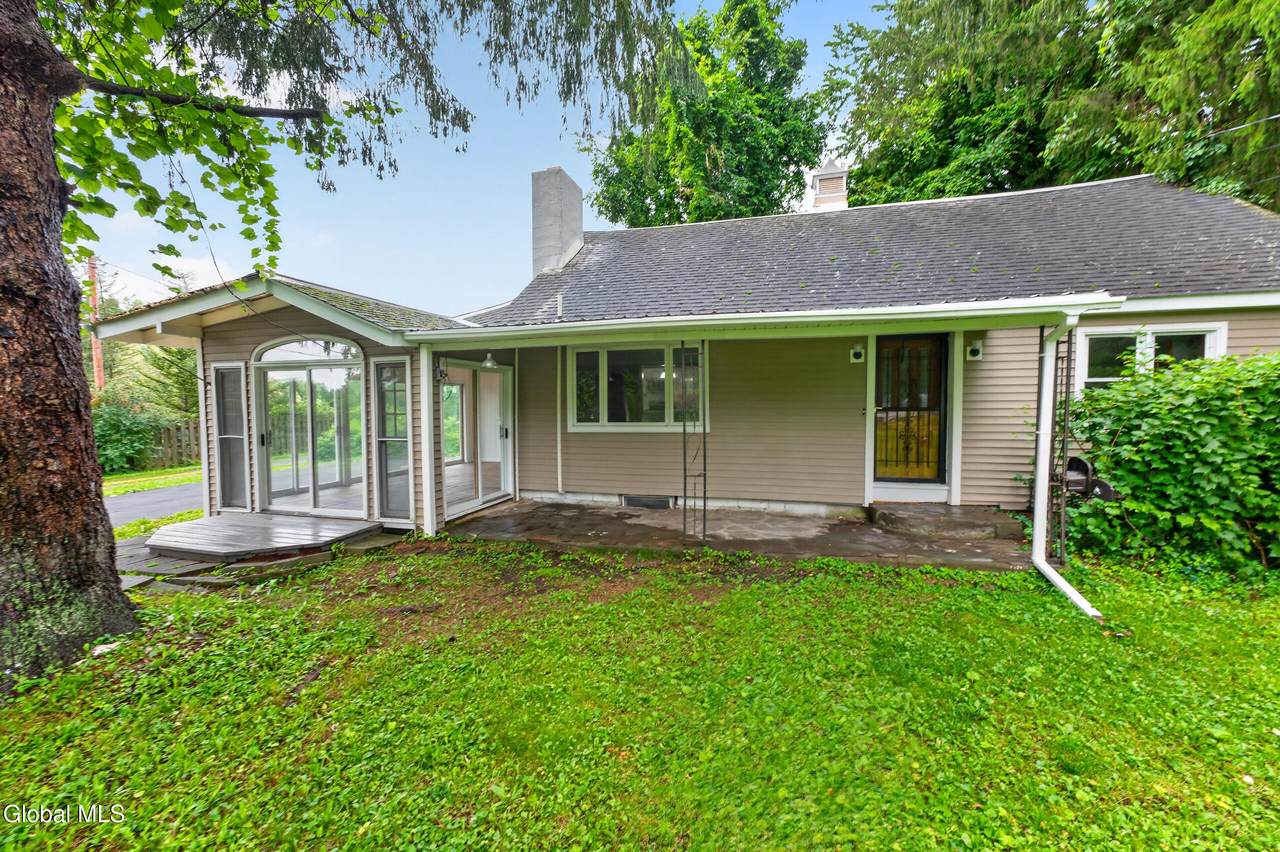 1135 Sacandaga Road - Photo 1