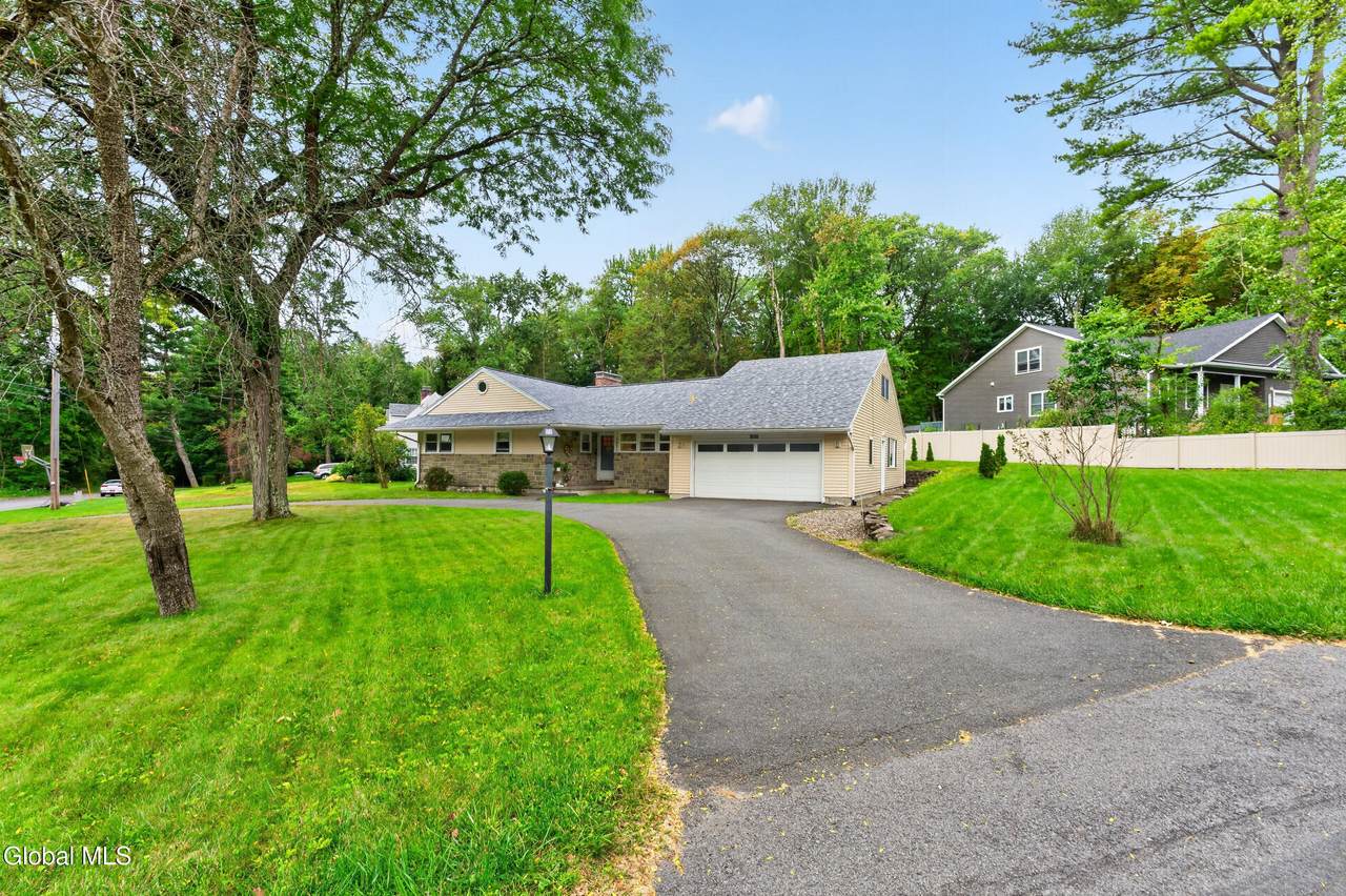 887 Morgan Avenue - Photo 1
