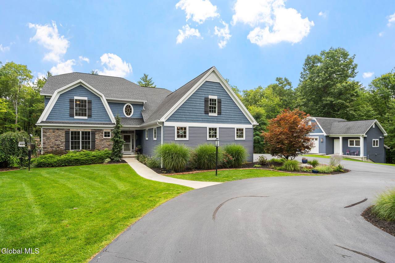 6 Calvin Court - Photo 1