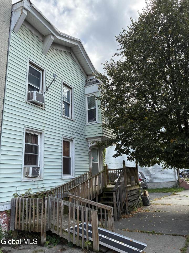 146 Hill Street - Photo 1