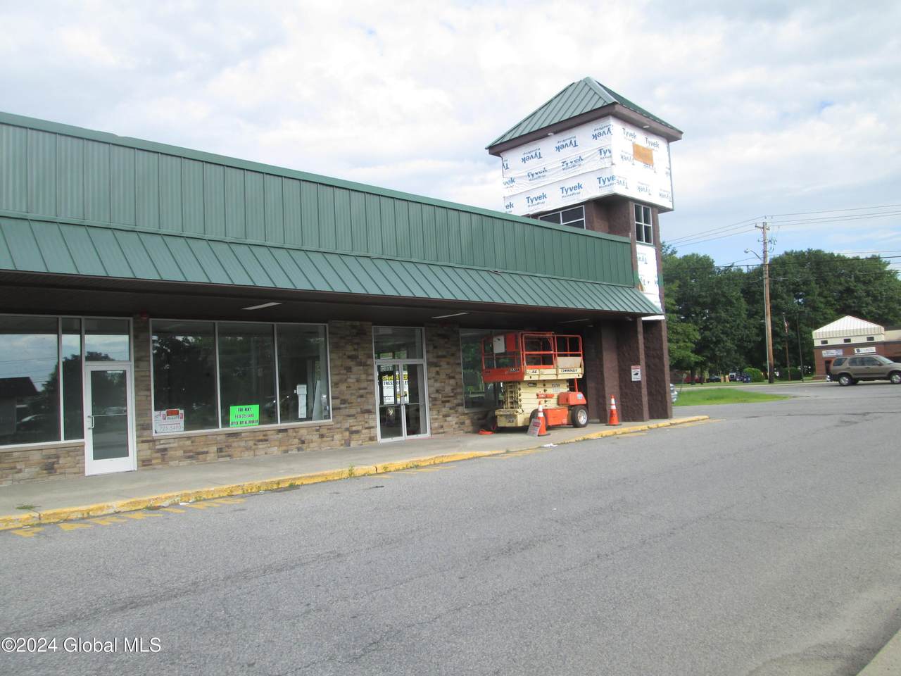 95a West Avenue - Photo 1