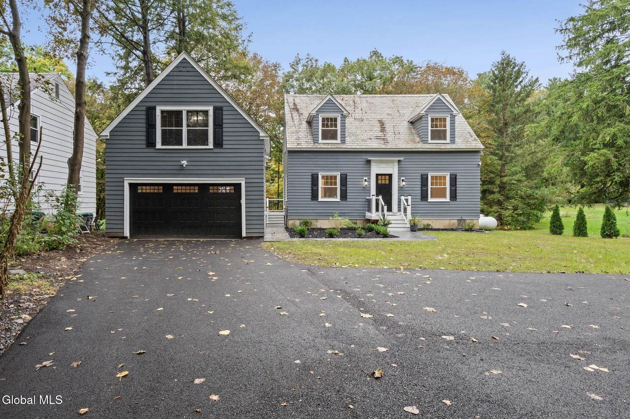 2628 Troy Schenectady Road - Photo 1