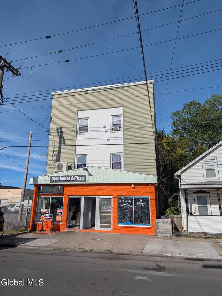 881 Albany Street - Photo 1