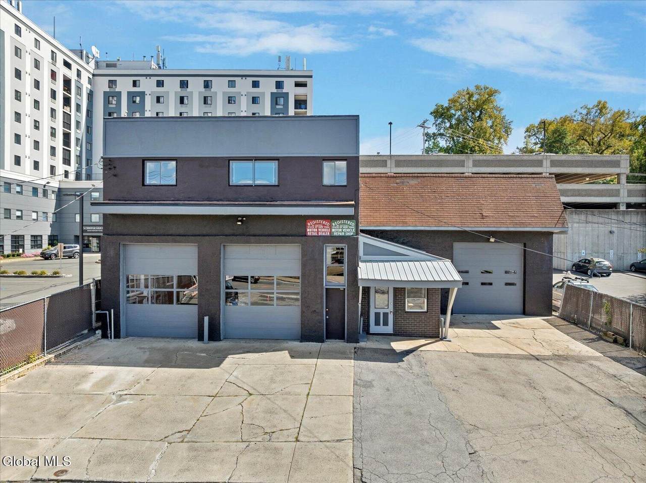 111 Nott Terrace - Photo 1