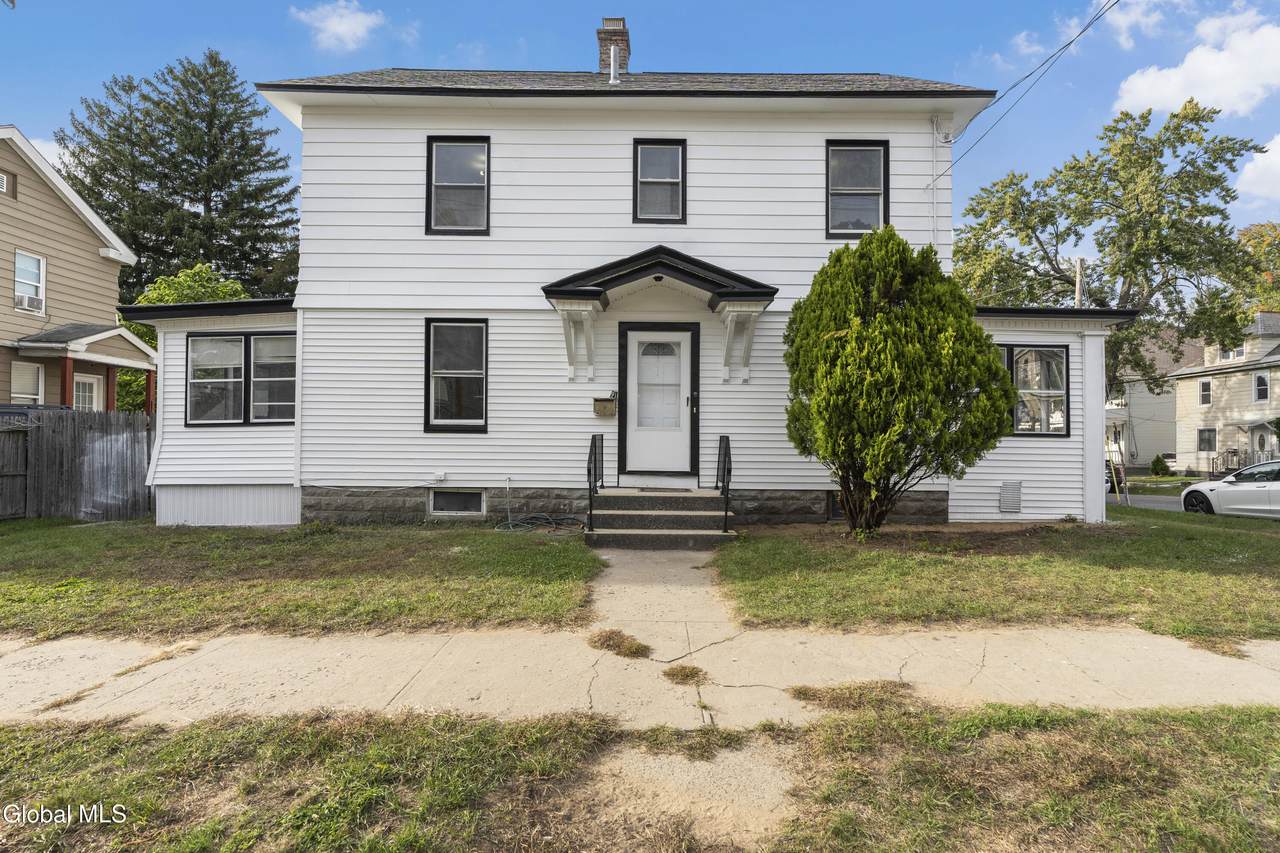 91 Snowden Avenue - Photo 1