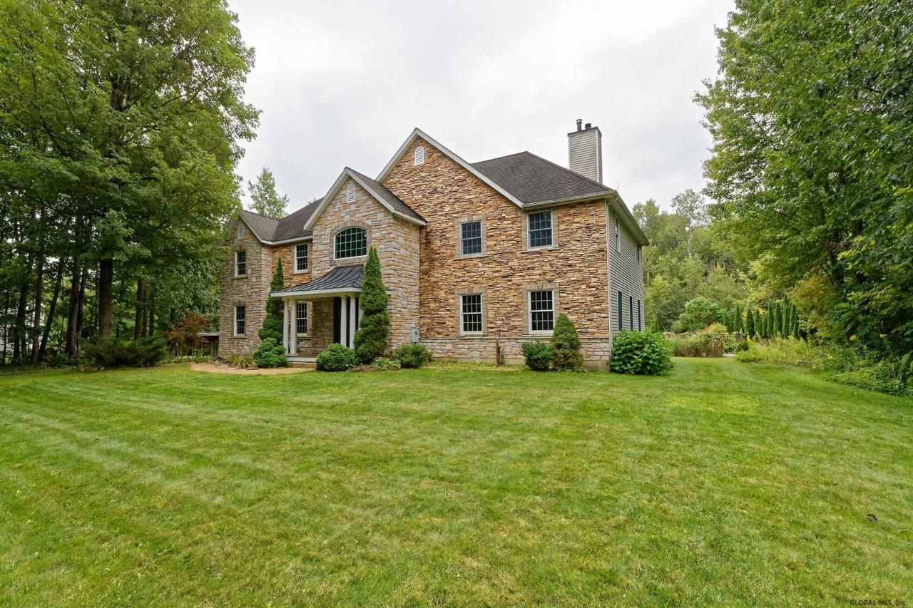 4 Staulters Farm Rd - Photo 1
