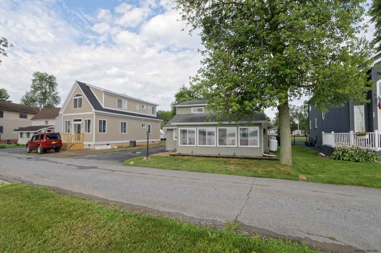 16 Riley Cove Rd - Photo 1