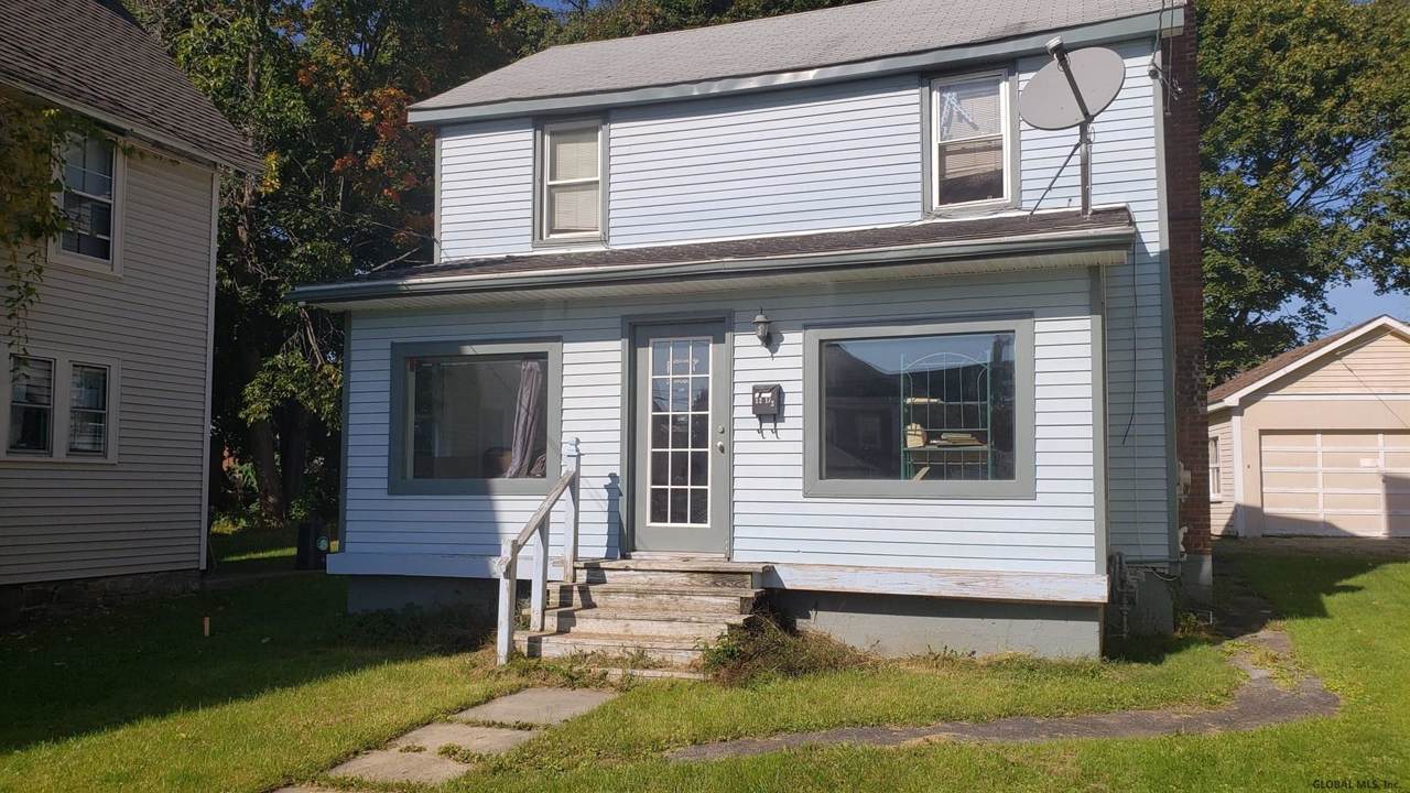 13 1/2 Montgomery St - Photo 1