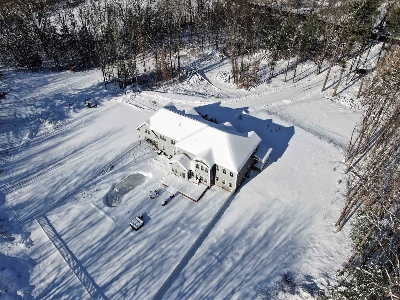 638 Lake Av - Photo 1