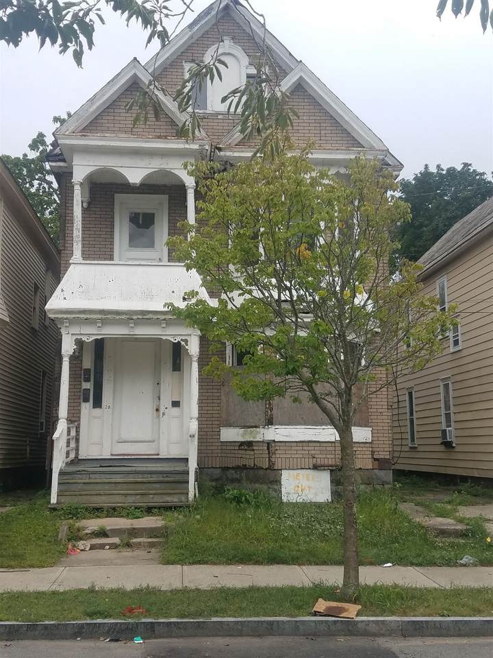 28 Chestnut St - Photo 1