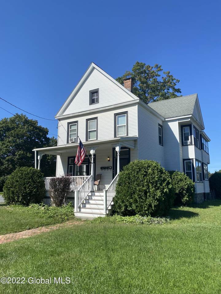 223 Union Avenue - Photo 1