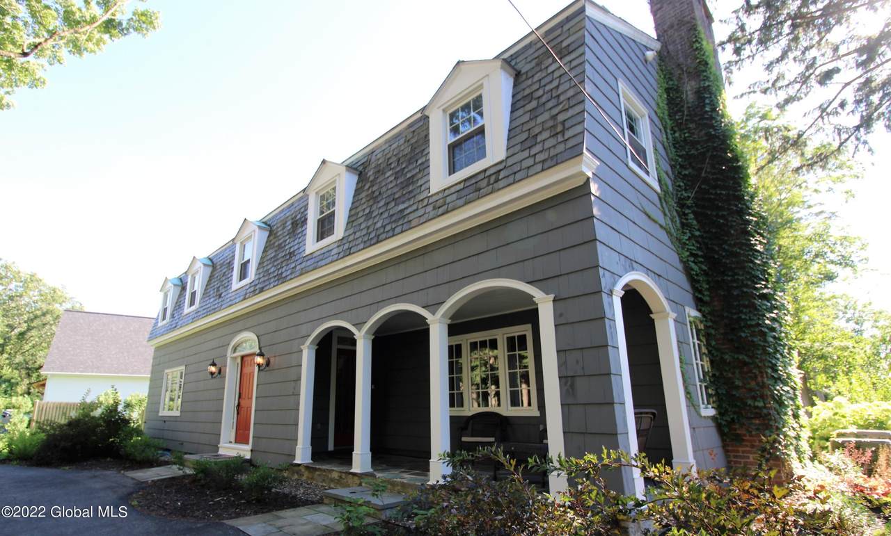 33 Nelson Avenue - Photo 1