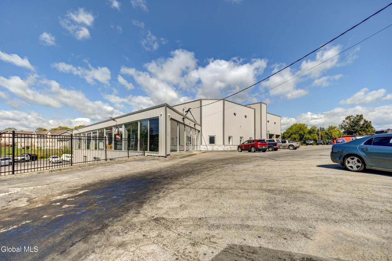 511 Perry Street - Photo 1