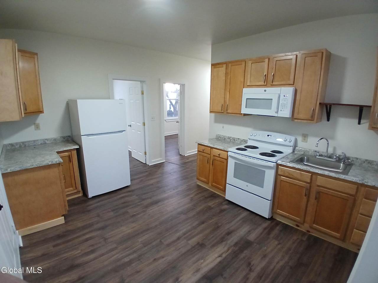 91 Park Avenue - Photo 1